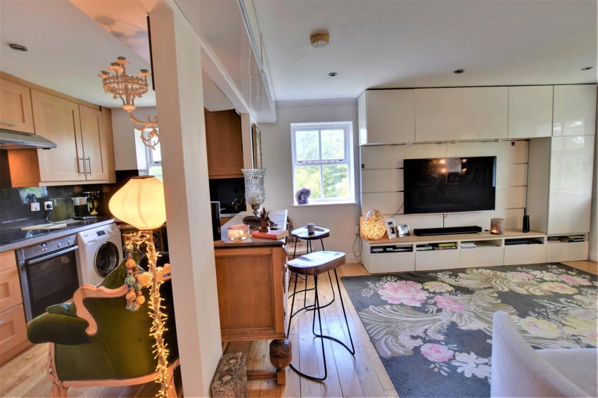 Images for Ladys Close, Watford