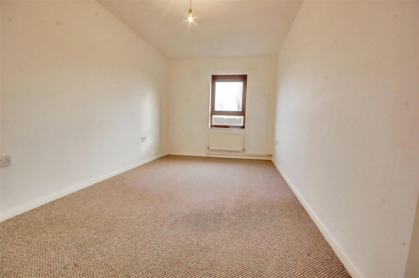 Images for CENTRAL WATFORD