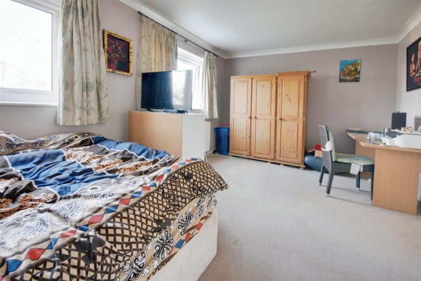Images for IVINGHOE ROAD, Bushey