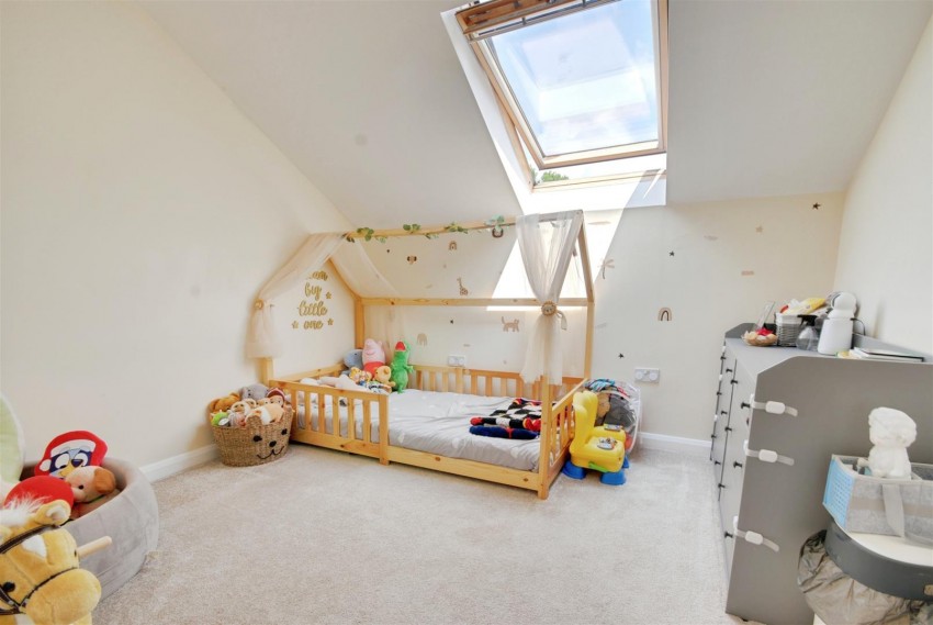 Images for Queen Marys Avenue, Watford