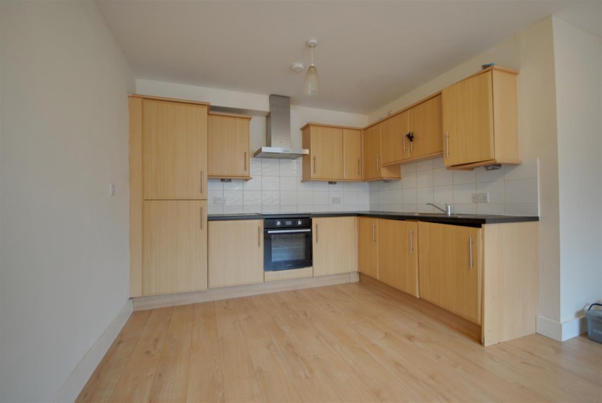 Images for HOLYWELL ROAD, Watford REDUCED & CHAINFREE