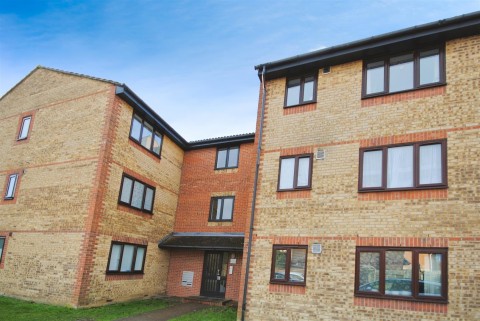 View Full Details for Crusader Way, Watford