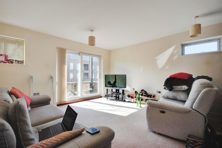 Images for WESTGATE MEWS, Whippendell Road