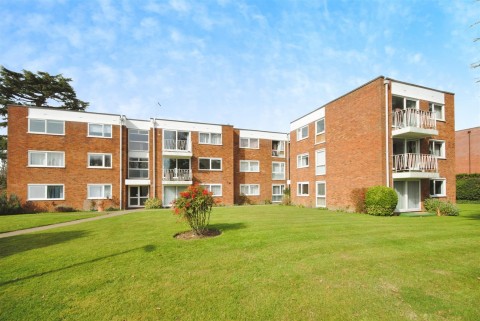 View Full Details for Eastbury Road, Watford