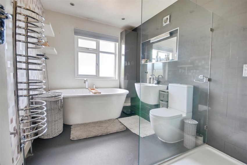 Images for Warwick Way, Croxley Green, Rickmansworth