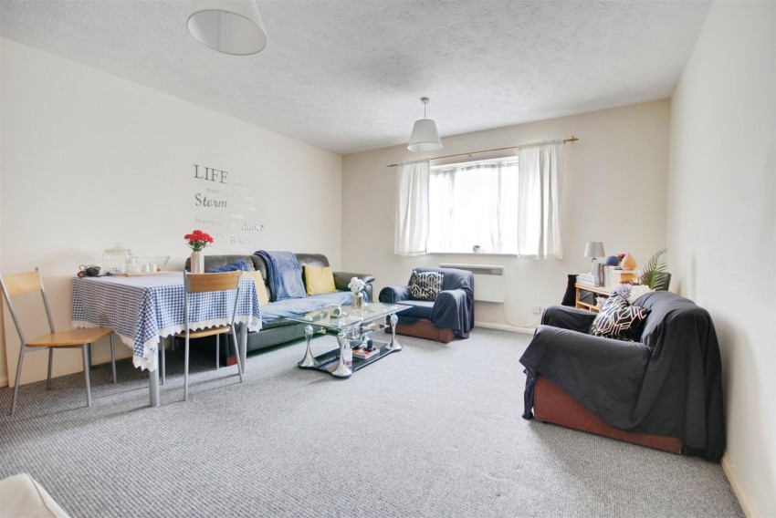 Images for CENTRAL WATFORD
