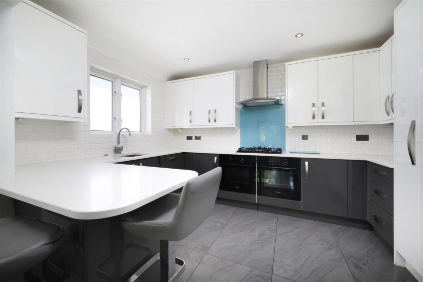 Images for GREENFIELD AVENUE, Carpenders Park