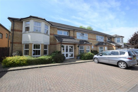 View Full Details for CHATSWORTH MEWS, Diamond Road, Watford