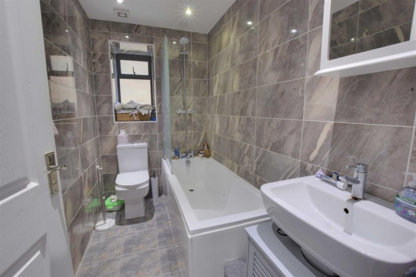 Images for Court View, Watford