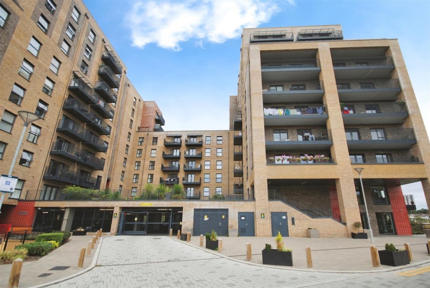 Images for SPRINGWELL APARTMENTS, Watford