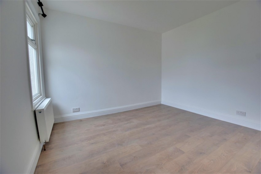 Images for Kings Avenue, Watford