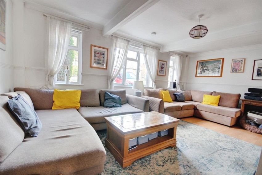 Images for The Queens Drive, Mill End