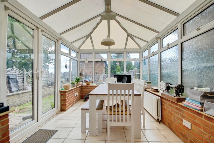 Images for The Queens Drive, Mill End