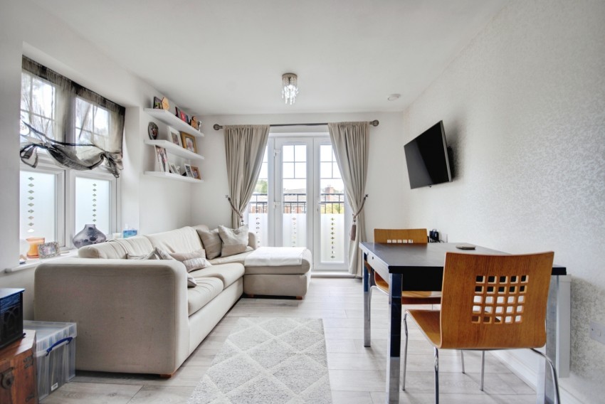 Images for CAMPBELL COURT, Colnehurst Road