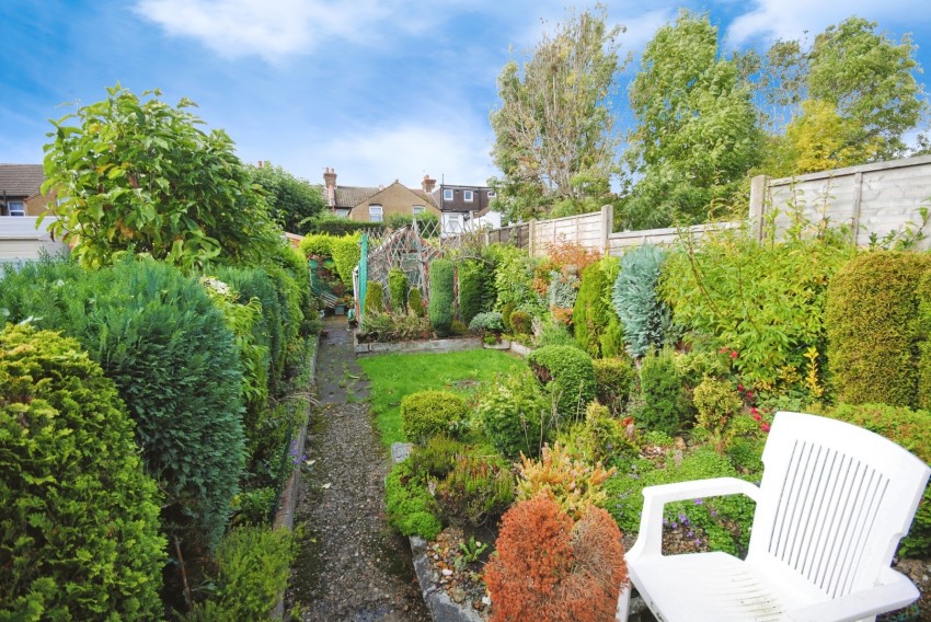 Images for Belgrave Avenue, Watford