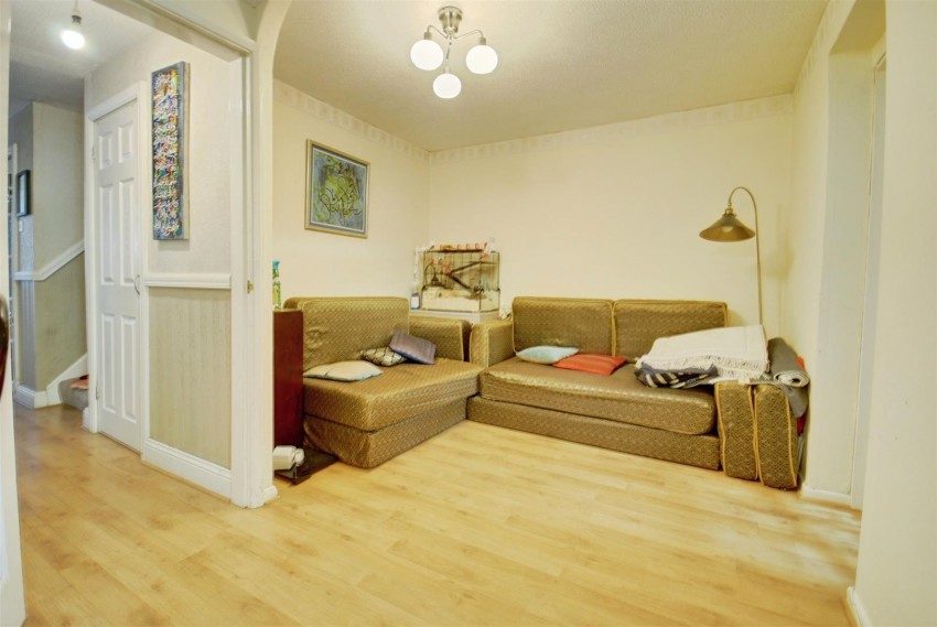 Images for Bramleas, Watford