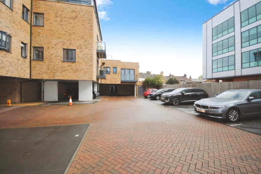 Images for HEMINGFORD COURT, Watford