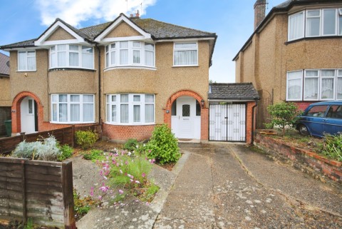 View Full Details for Hastings Way, Croxley Green, Rickmansworth