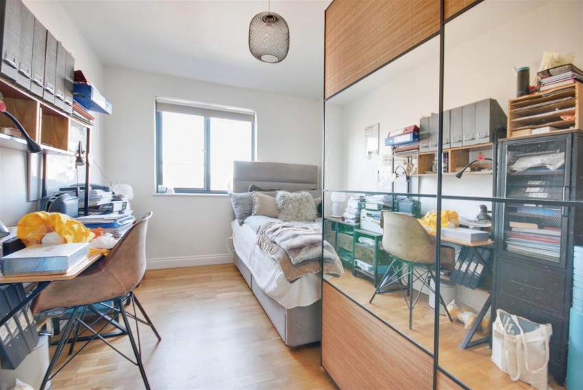 Images for COURT VIEW, Whippendell Road, Watford