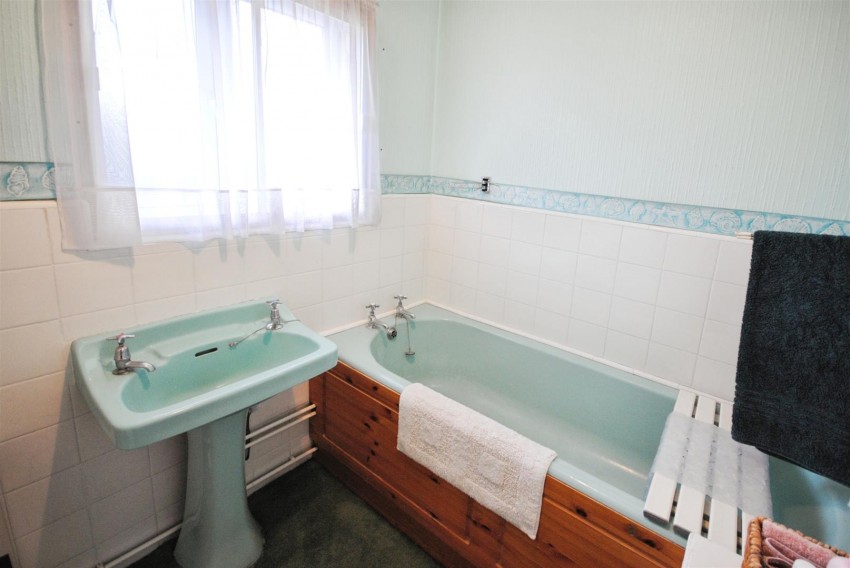 Images for LEAFORD CRESCENT, Watford