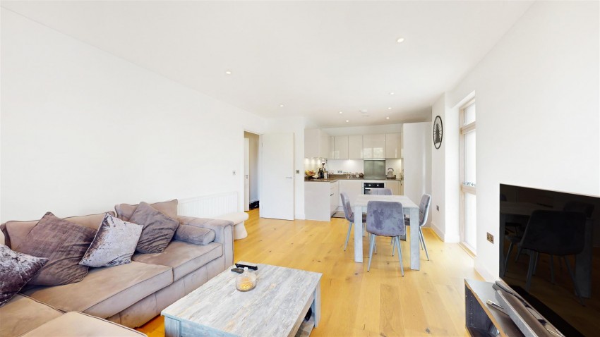 Images for RIVERWELL CLOSE, Watford