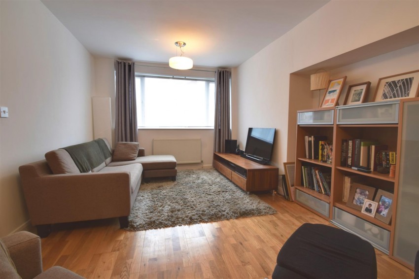 Images for HOLYWELL ROAD, WD18