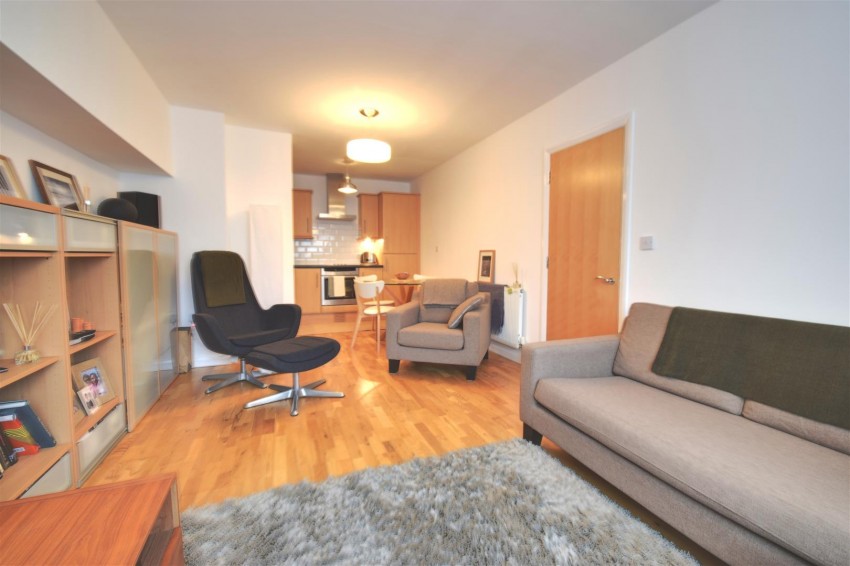 Images for HOLYWELL ROAD, WD18