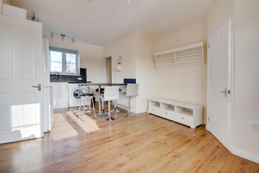 Images for Benskin Road, Watford