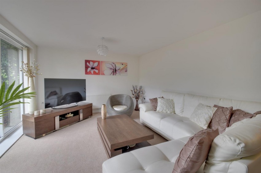 Images for Canal View, Lawn Lane