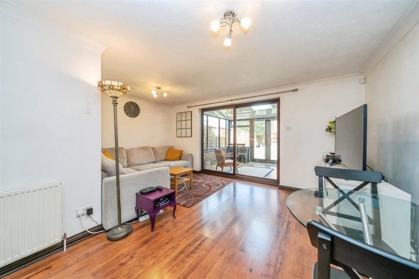 Images for Manor Way, Croxley Green