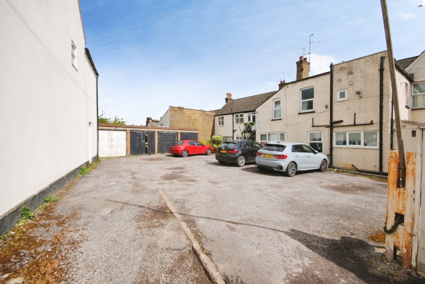 Images for QUEENS COURT, Watford