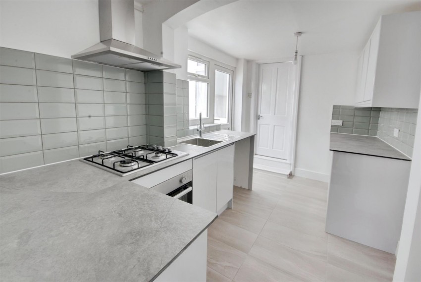 Images for Benskin Road
