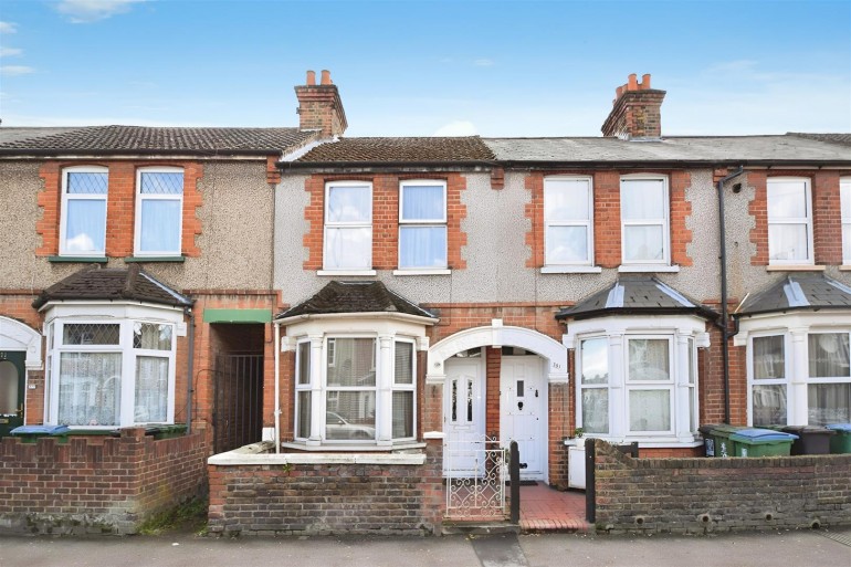 WHIPPENDELL ROAD