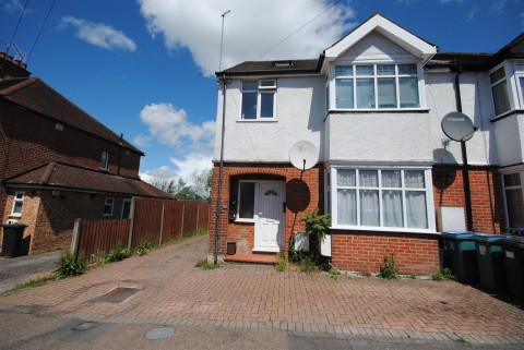 View Full Details for King Georges Avenue, Watford