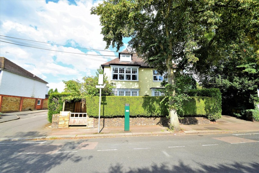 Images for Denham Place, Park Avenue, Watford