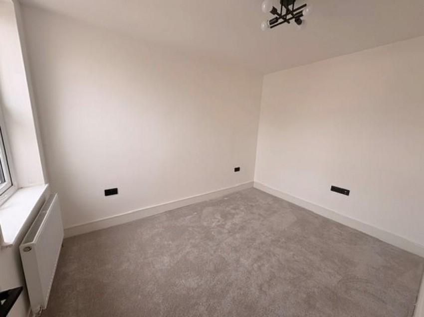 Images for Harwoods Road, Watford