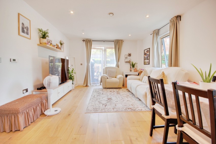 Images for Riverwell Close, Watford
