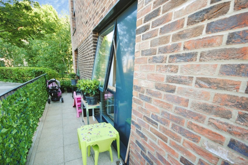 Images for Riverwell Close, Watford