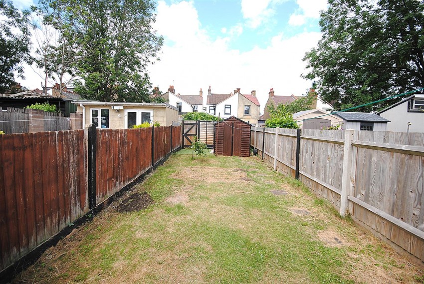 Images for Belgrave Avenue, Watford