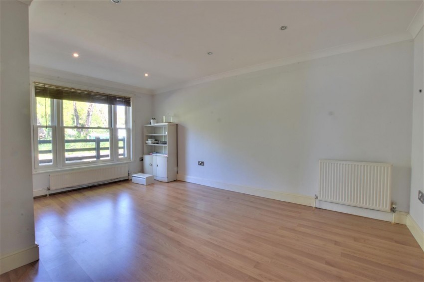 Images for BYEWATERS, Croxley Green
